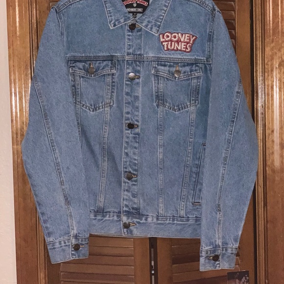 Looney Tunes - Blue Denim Jean Jacket - Picture 2 of 8